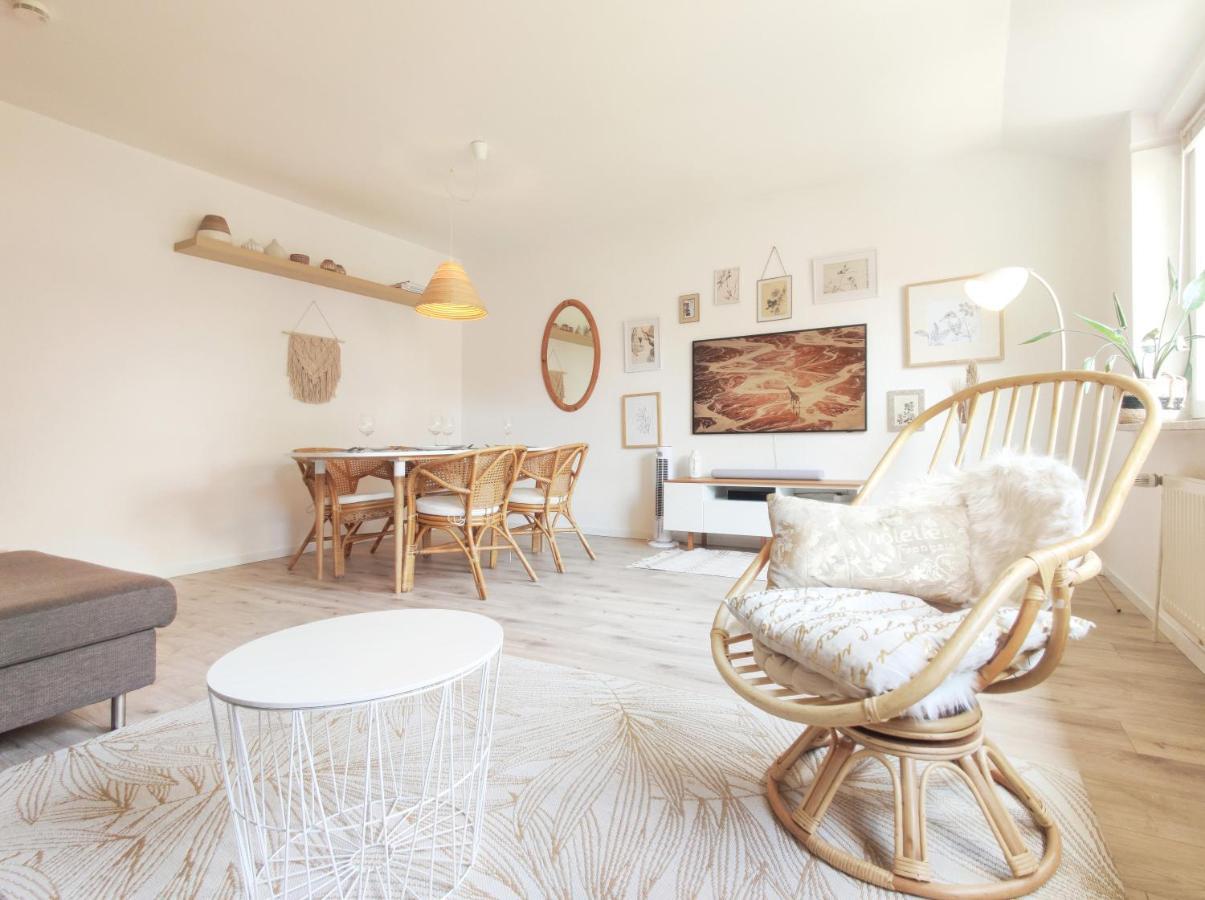 Inikama - Bohemian Apartment Im Gruenen Rosengarten  Εξωτερικό φωτογραφία